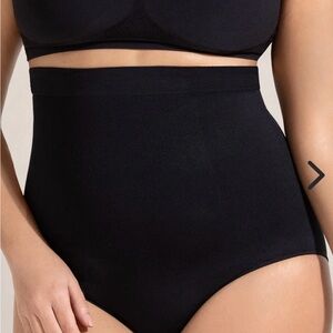 NWOT Shaper mint Essential All day Every day High Waisted Shaper Panty 3XLBlack